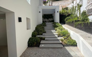 Property slide 61