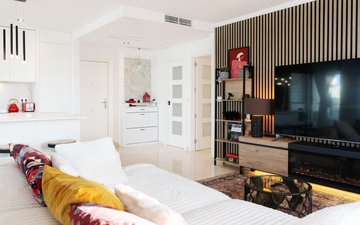 Property slide 18