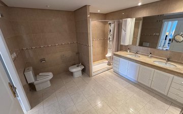 Property slide 16