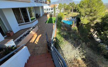 Property slide 22