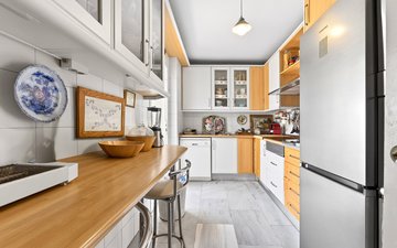 Property slide 15