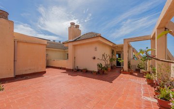 Property slide 20