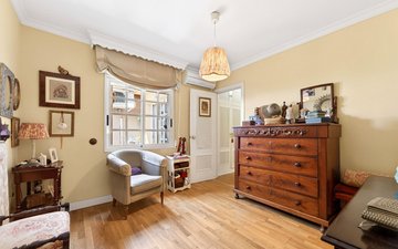 Property slide 25