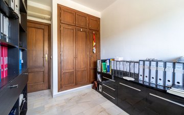 Property slide 25