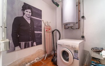 Property slide 30