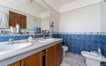 Property slide 36