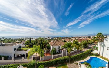 Property slide 46