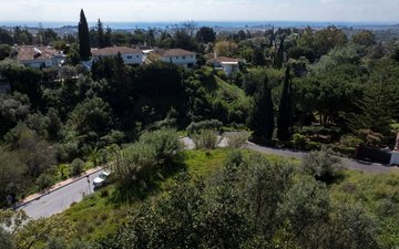 Property slide 18