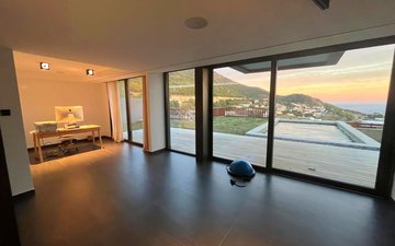 Property slide 19