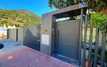 Property slide 24
