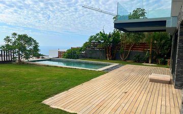 Property slide 36