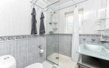 Property slide 22