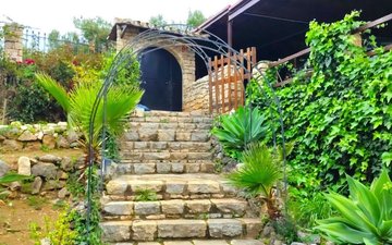 Property slide 18