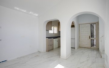 Property slide 5