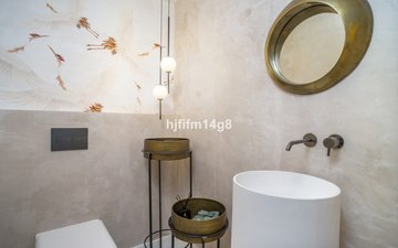 Property slide 33