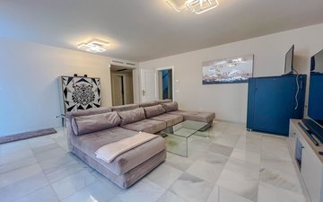 Property slide 25