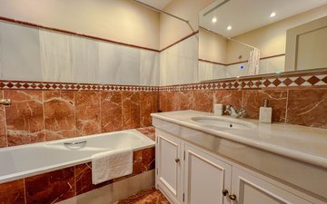 Property slide 31