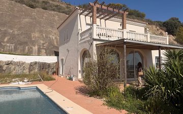 Property slide 11