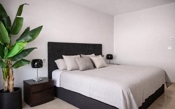 Property slide 15