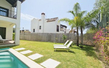 Property slide 17
