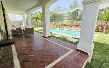 Property slide 18