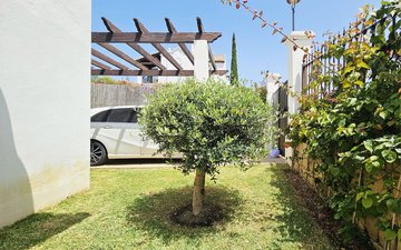Property slide 19