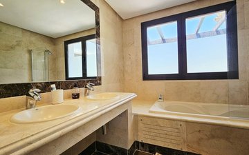 Property slide 25