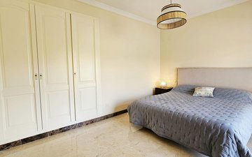 Property slide 30