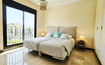 Property slide 33