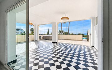 Property slide 10