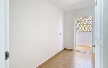 Property slide 22
