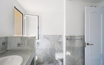 Property slide 36