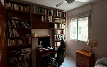 Property slide 10