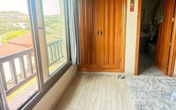 Property slide 17