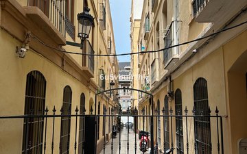Property slide 19