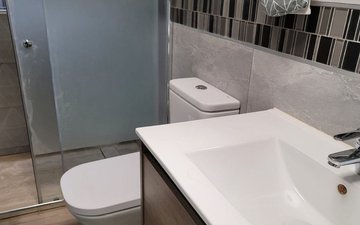 Property slide 10