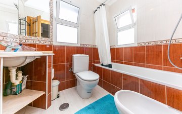 Property slide 10