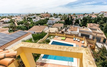 Property slide 15