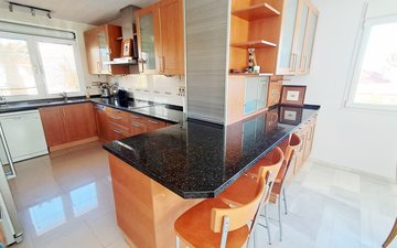 Property slide 16