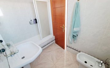 Property slide 22