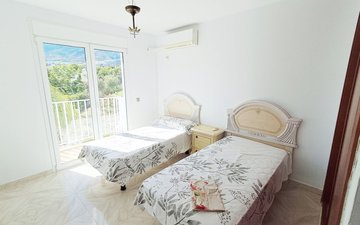 Property slide 26