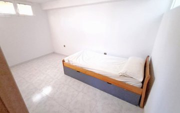 Property slide 31