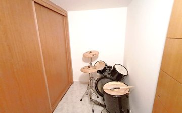 Property slide 40