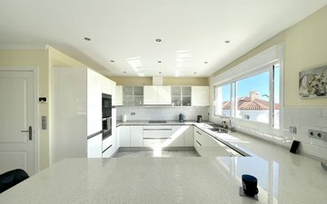 Property slide 17