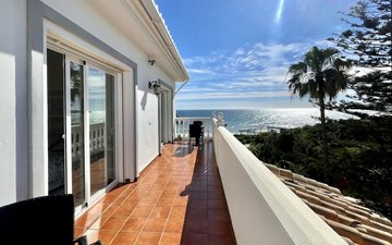 Property slide 40