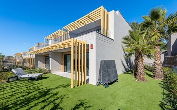Property slide 27