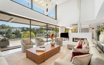 Property slide 20