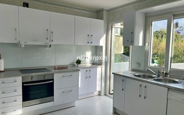 Property slide 27