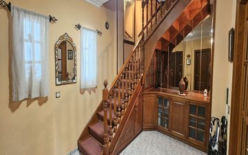 Property slide 42