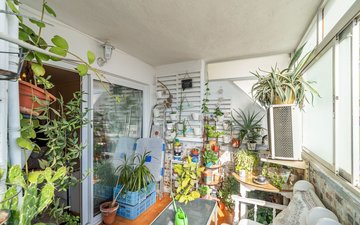 Property slide 20